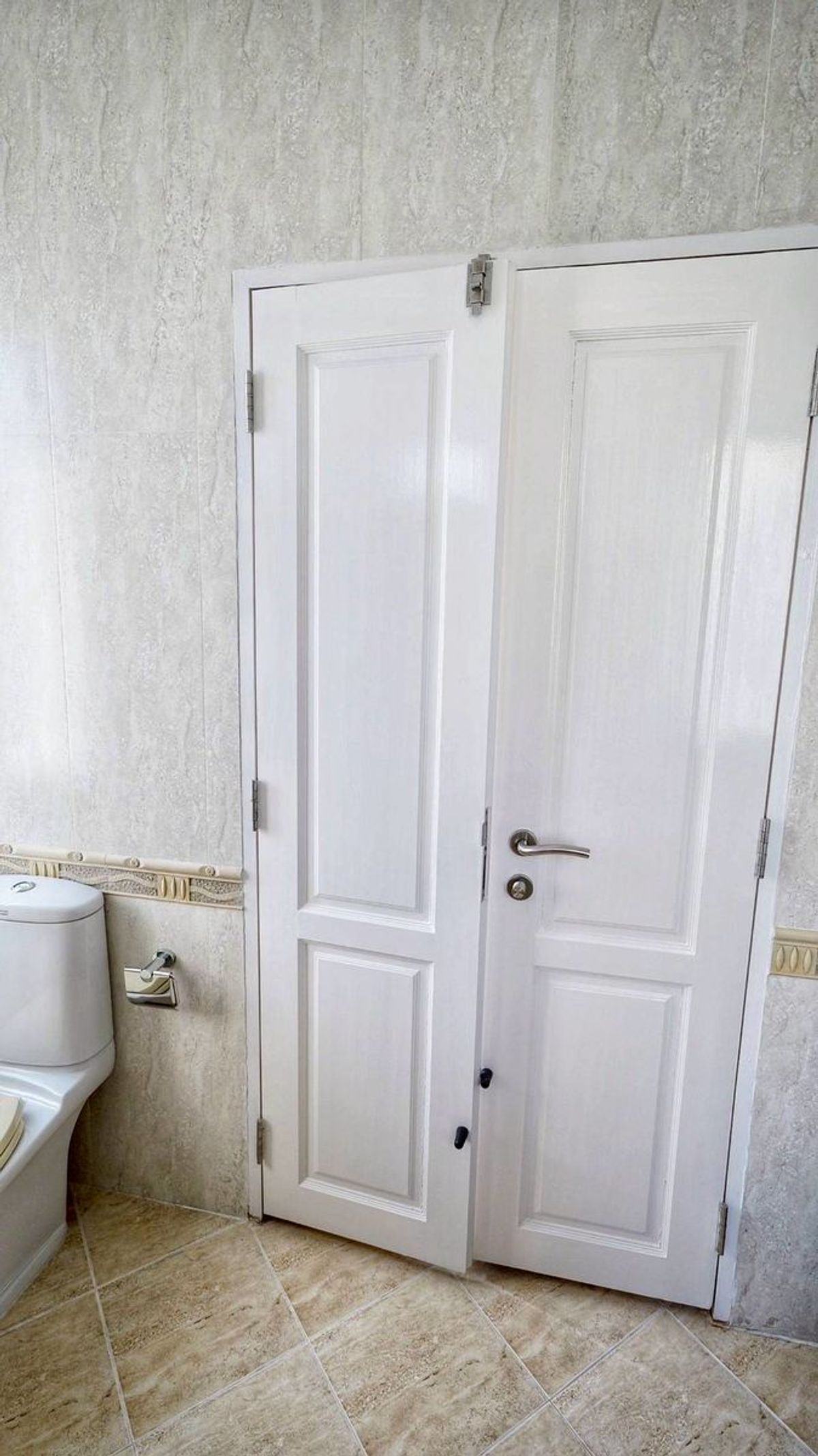 ขายบ้านบางนา แบริ่ง ลาซาล : ขาย หมู่บ้าน Blue Lagoon 1 บางนา-วงแหวน ขนาด 80.5 ตารางวา 3 ห้องนอน 3 ห้องน้ำ ถนนกาญจนาภิเษก แขวงดอกไหม เขตประเวศ กรุงเทพมหานคร