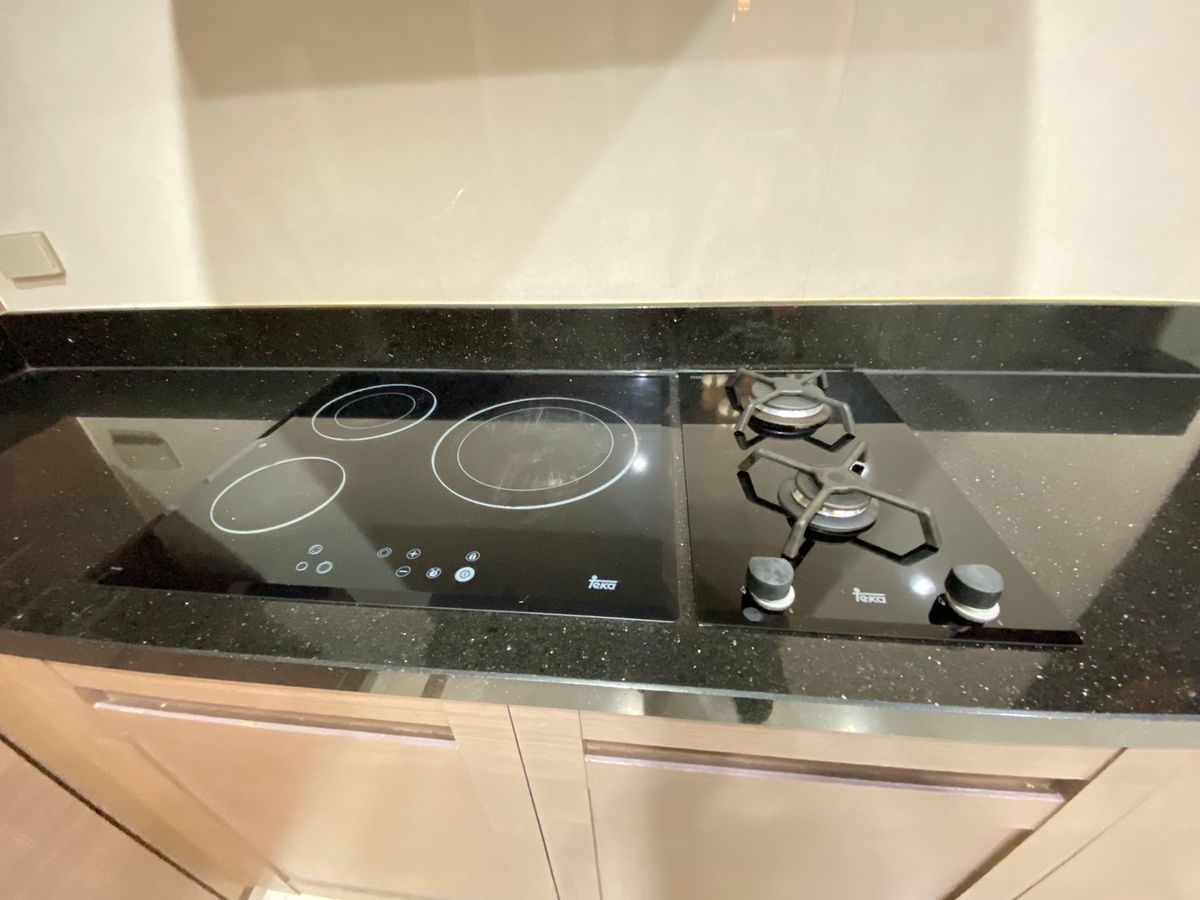 For RentHouseSukhumvit, Asoke, Thonglor : 🏡 For Rent: Ultra-Luxury 5-Storey Detached House in Sukhumvit 18 Modern Pool Villa | Rare in Prime Location 