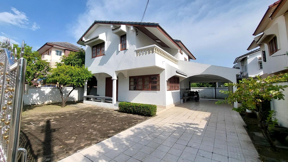 ขายบ้านปิ่นเกล้า จรัญสนิทวงศ์ : #ขายบ้าน 🏡
หมู่บ้านมหาดไทย 1 ถนนพุทธมณฑลสาย 1 เขตตลิ่งชัน