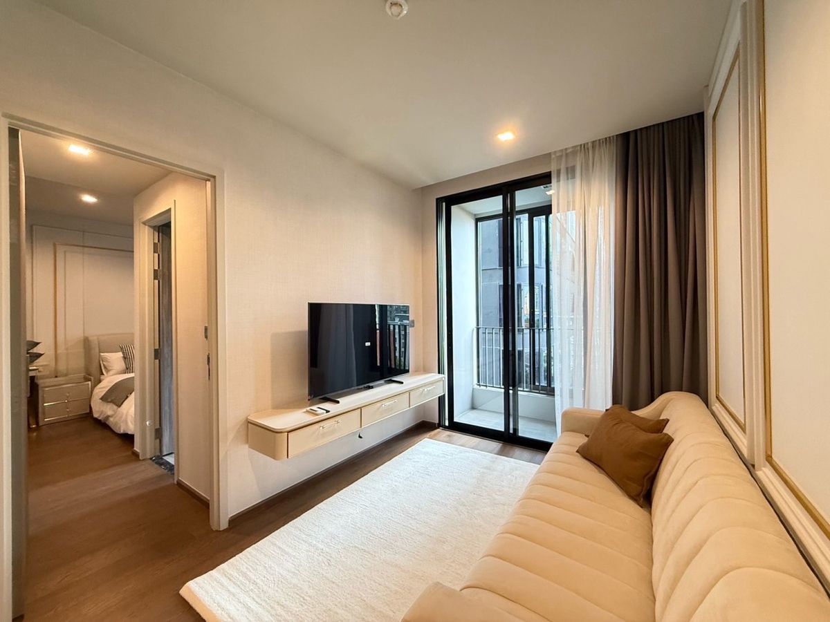 ให้เช่าคอนโดสุขุมวิท อโศก ทองหล่อ : ready to move in New Room ห้องใหม่ พร้อมอยู่ แต่งสวย ห้องตัวอย่าง 0946503223