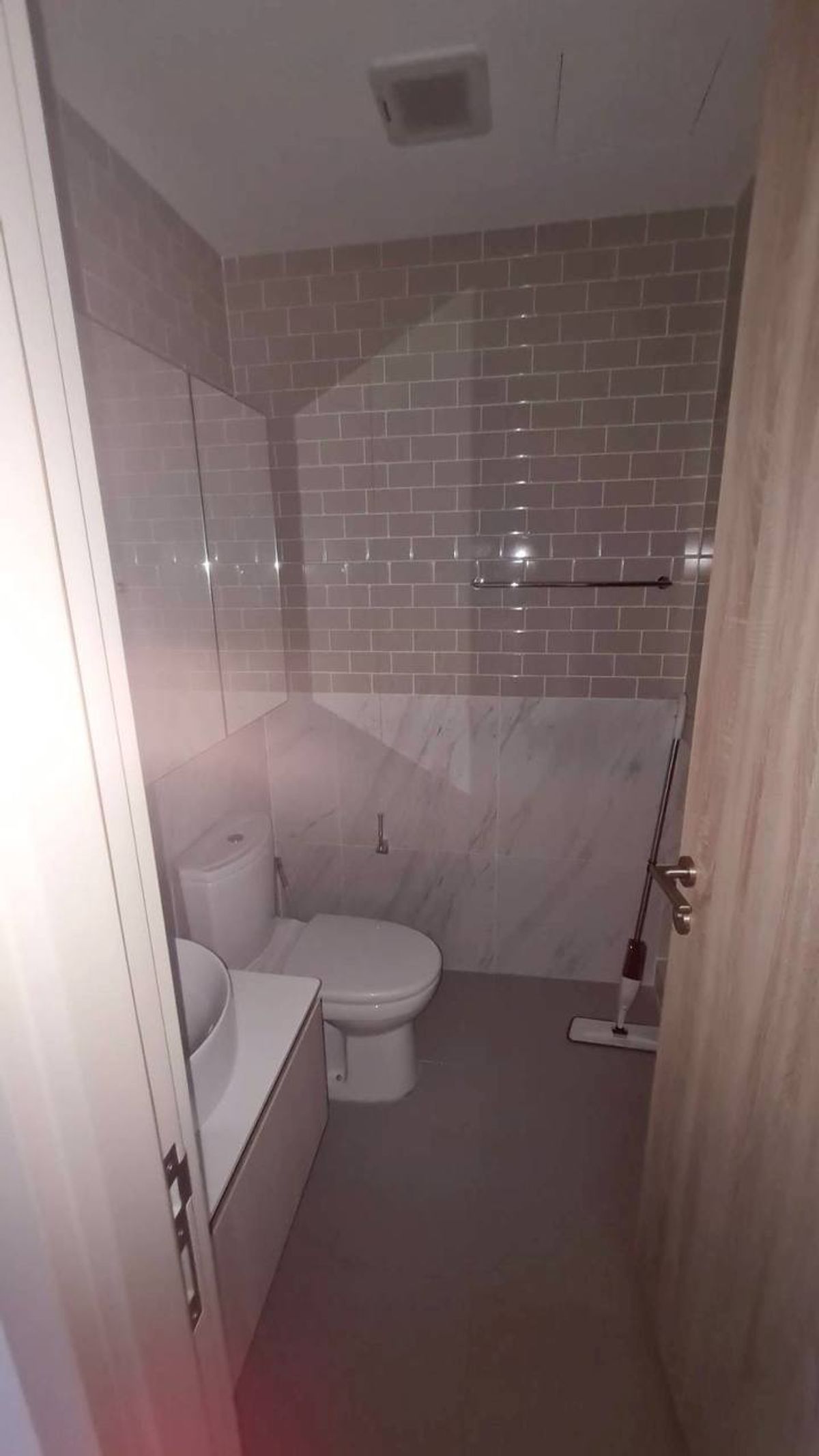 ให้เช่าคอนโดราชเทวี พญาไท : XT Phayathai【𝐑𝐄𝐍𝐓】🔥โทนโมเดิร์นสว่าง บิ้วอินฟังก์ชันดี อยู่คนเดียวก็ลงตัว🔥 ติดต่อไลน์ไอดี: @hacondo