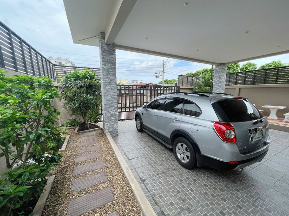 ขายบ้านวิภาวดี ดอนเมือง หลักสี่ : บ้านเดี่ยว เนื้อที่ 88 ตรางวา 5 ห้องนอน 5 ห้องน้ำ สรงประภา28 แขวงสีกัน เขตดอนเมือง กรุงเทพมหานคร