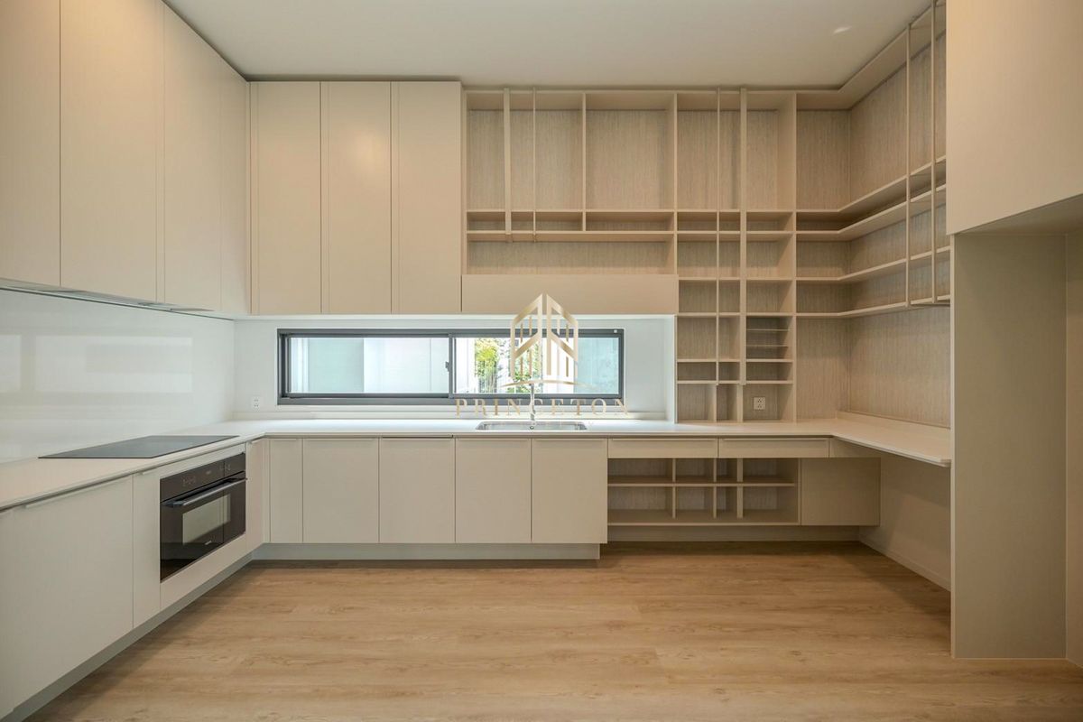 HousePattanakan, Srinakarin : Vive Krungthep Kreetha, near Wellington School 📞092-4252445