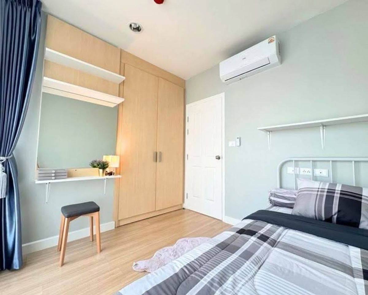 For SaleCondoLadprao, Central Ladprao : Urgent sale, corner room, Life @ Ladprao 18, price 6,790,000 baht [MKS250719]