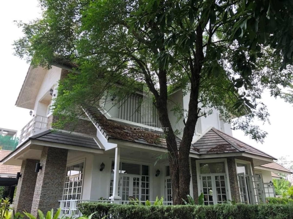 For SaleHouseKasetsart, Ratchayothin : 2 -storey detached house for sale, English style, near MRT, Tiwanon Intersection, Land 216 Sq. Usable area 353 sqm. 2 bedrooms, 4 bathrooms, 4 car parks