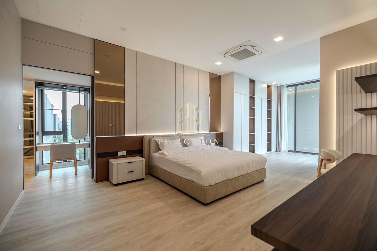 HousePattanakan, Srinakarin : Vive Krungthep Kreetha, near Wellington School 📞092-4252445