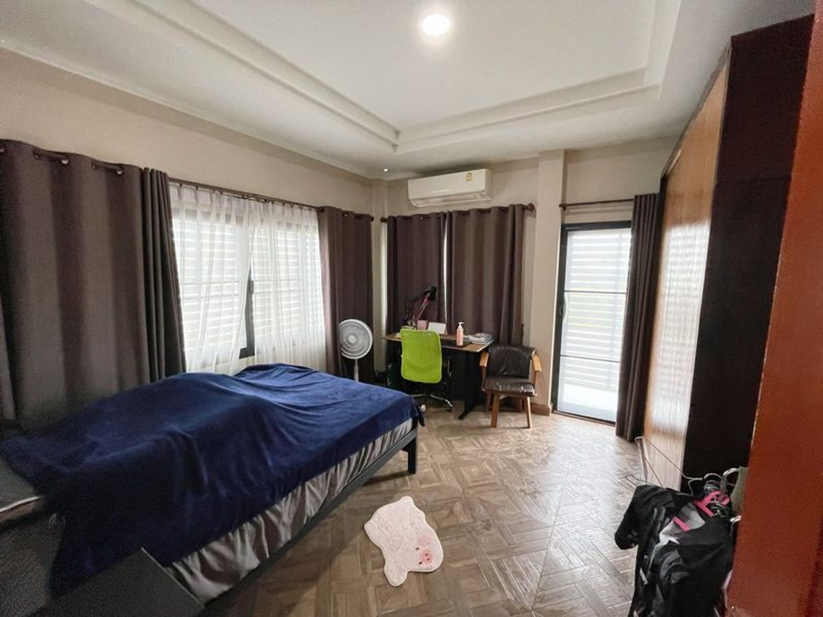 ขายบ้านวิภาวดี ดอนเมือง หลักสี่ : บ้านเดี่ยว เนื้อที่ 88 ตรางวา 5 ห้องนอน 5 ห้องน้ำ สรงประภา28 แขวงสีกัน เขตดอนเมือง กรุงเทพมหานคร