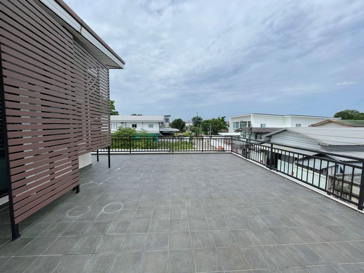 ขายบ้านวิภาวดี ดอนเมือง หลักสี่ : บ้านเดี่ยว เนื้อที่ 88 ตรางวา 5 ห้องนอน 5 ห้องน้ำ สรงประภา28 แขวงสีกัน เขตดอนเมือง กรุงเทพมหานคร