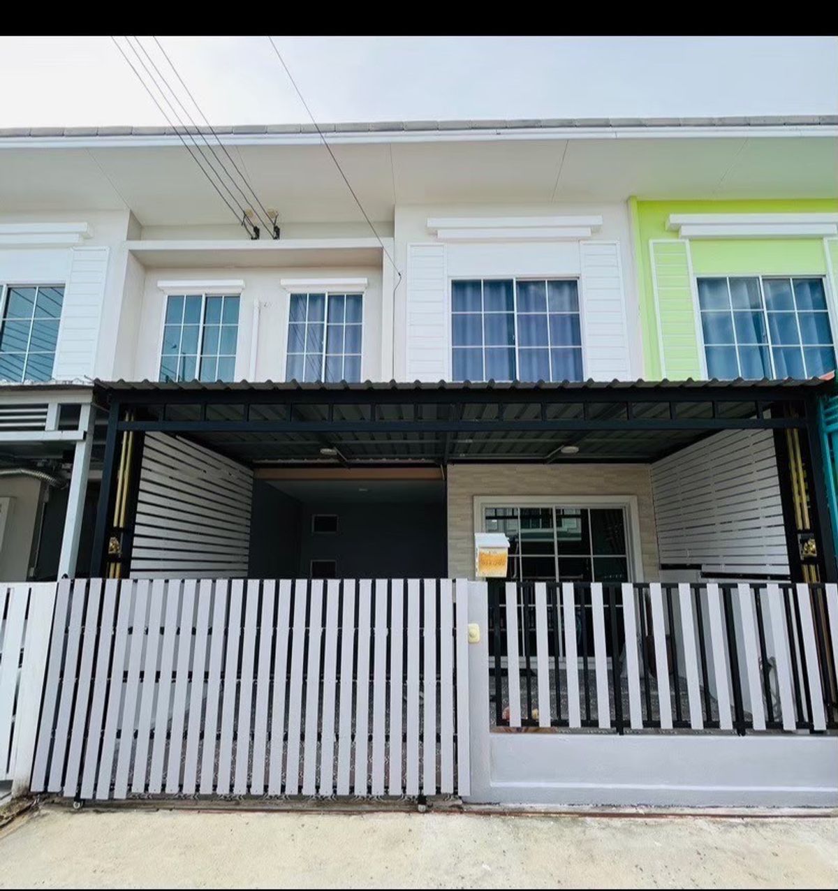 ขายทาวน์โฮมสมุทรปราการ สำโรง : เจ ซิตี้ สุขุมวิท - แพรกษา / 4 ห้องนอน (ขาย), J City Sukhumvit - Praksa / 4 Bedrooms (FOR SALE) NICE003