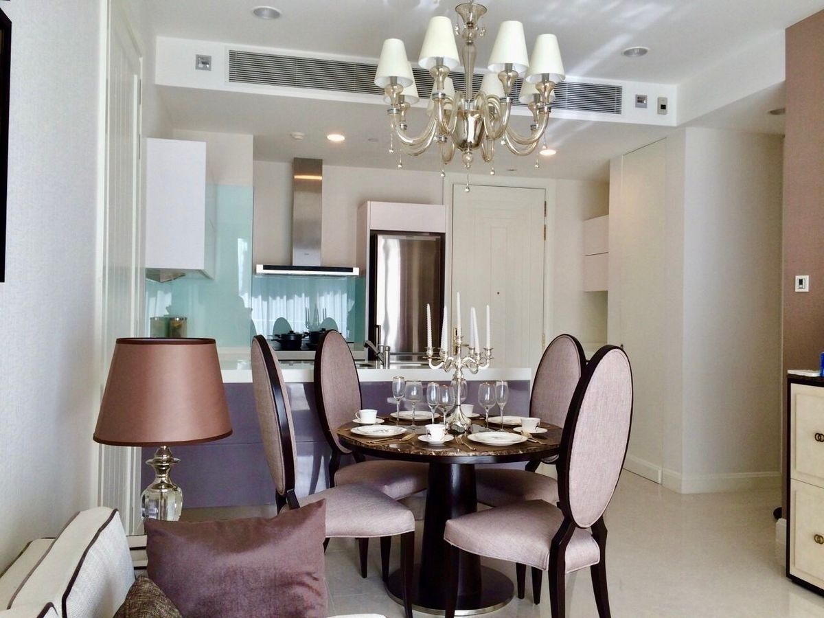 For SaleCondoWitthayu, Chidlom, Langsuan, Ploenchit : For Sale 2 Bed 2 Bath Condo Q Langsuan