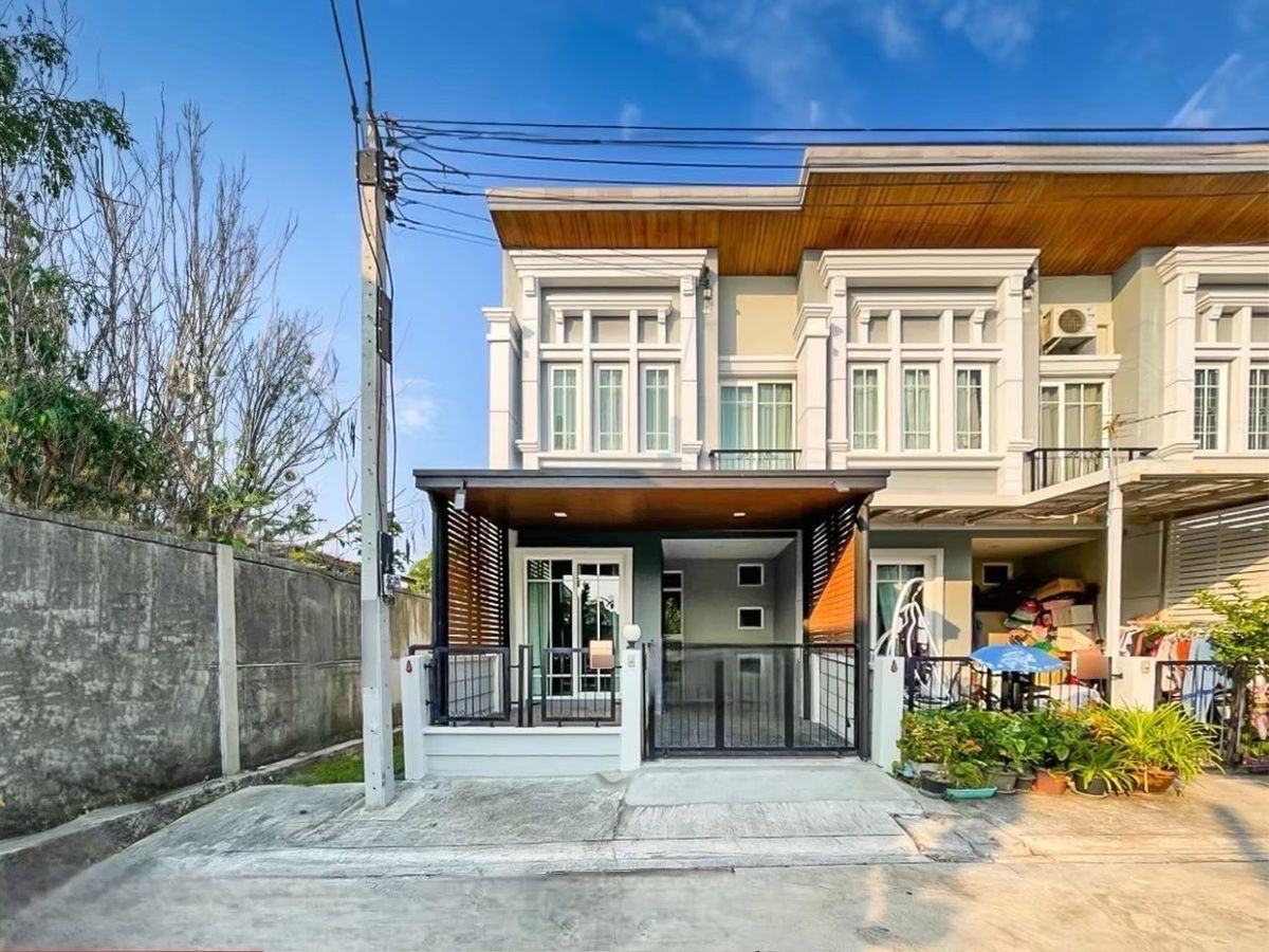 For SaleTownhomeThaphra, Talat Phlu, Wutthakat : Sell Town Home 