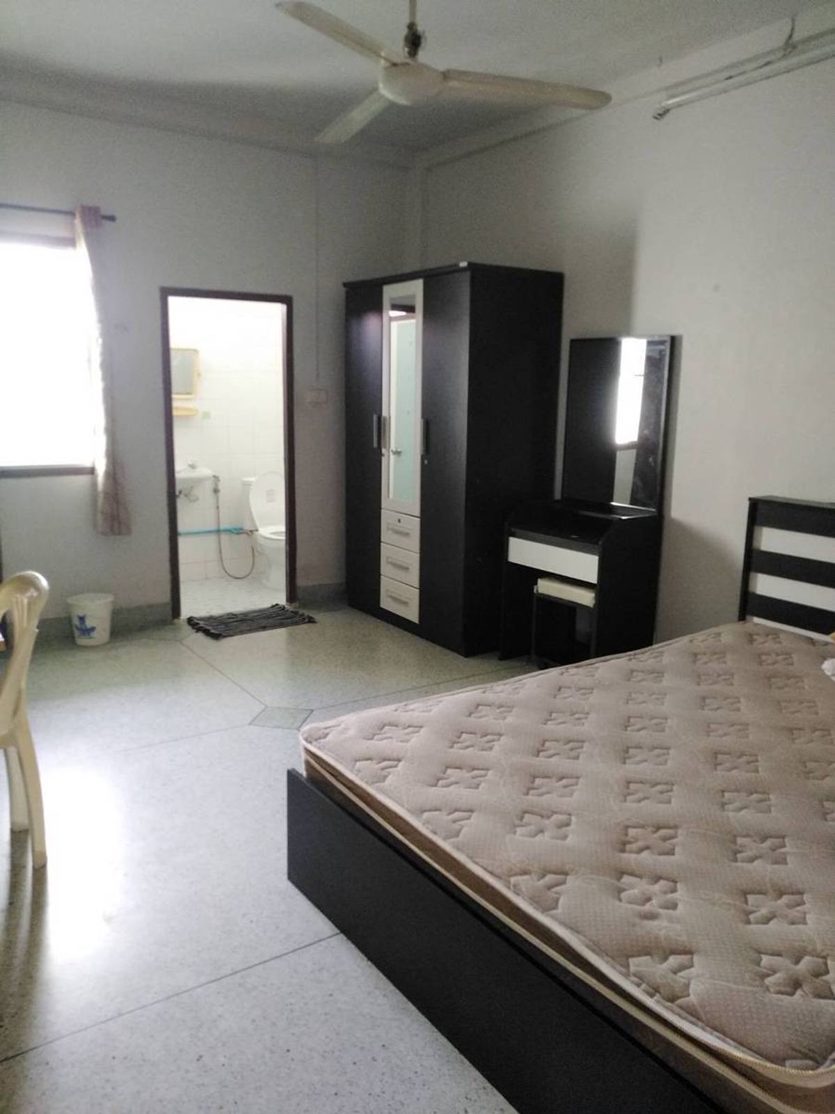 For SaleHotel&Apartment BusinessKhon Kaen : Dormitory for Sale – Opposite Kaen Nakhon School, Khon Kaen