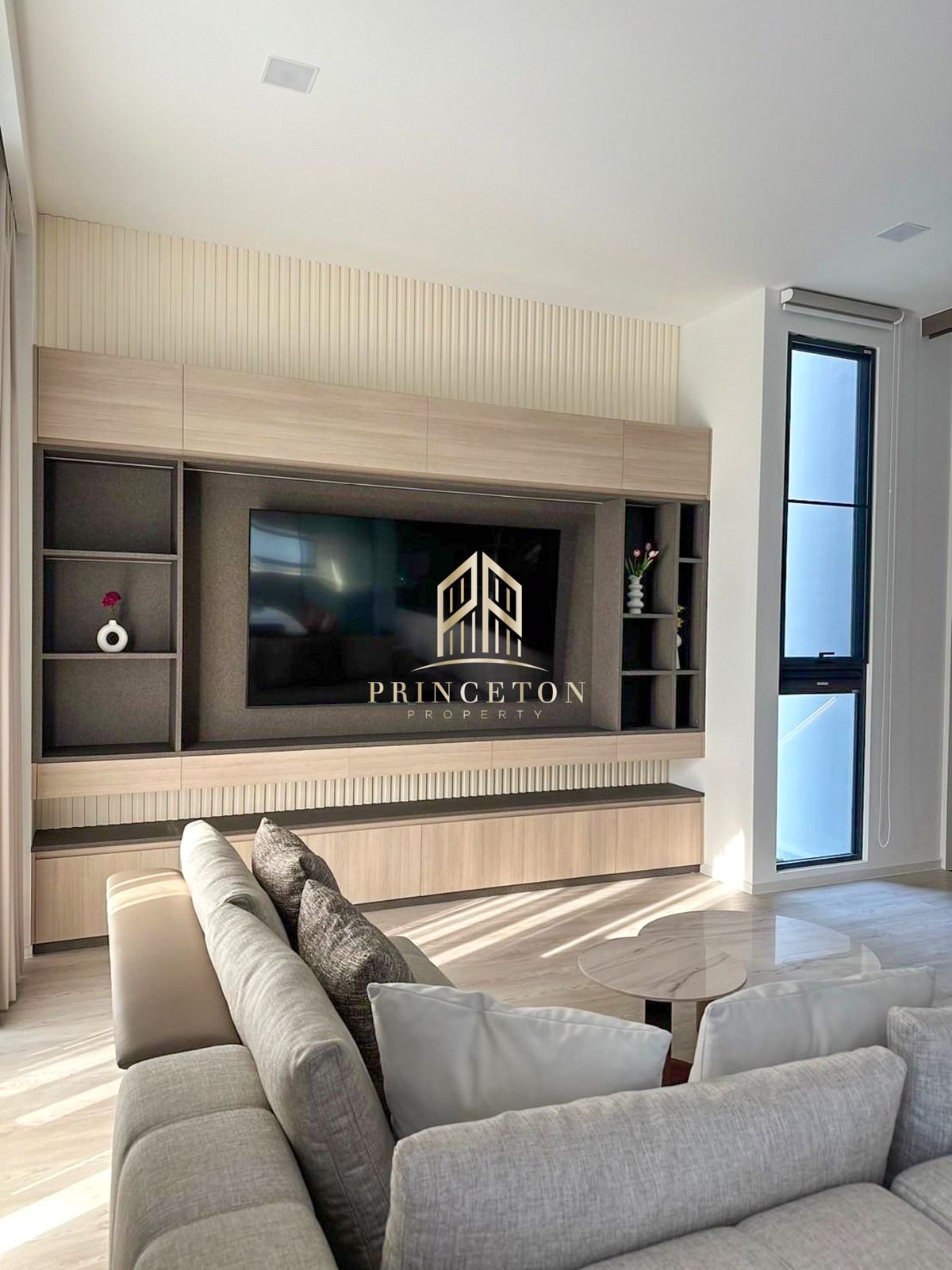 HousePattanakan, Srinakarin : Vive Krungthep Kreetha, near Wellington School 📞092-4252445