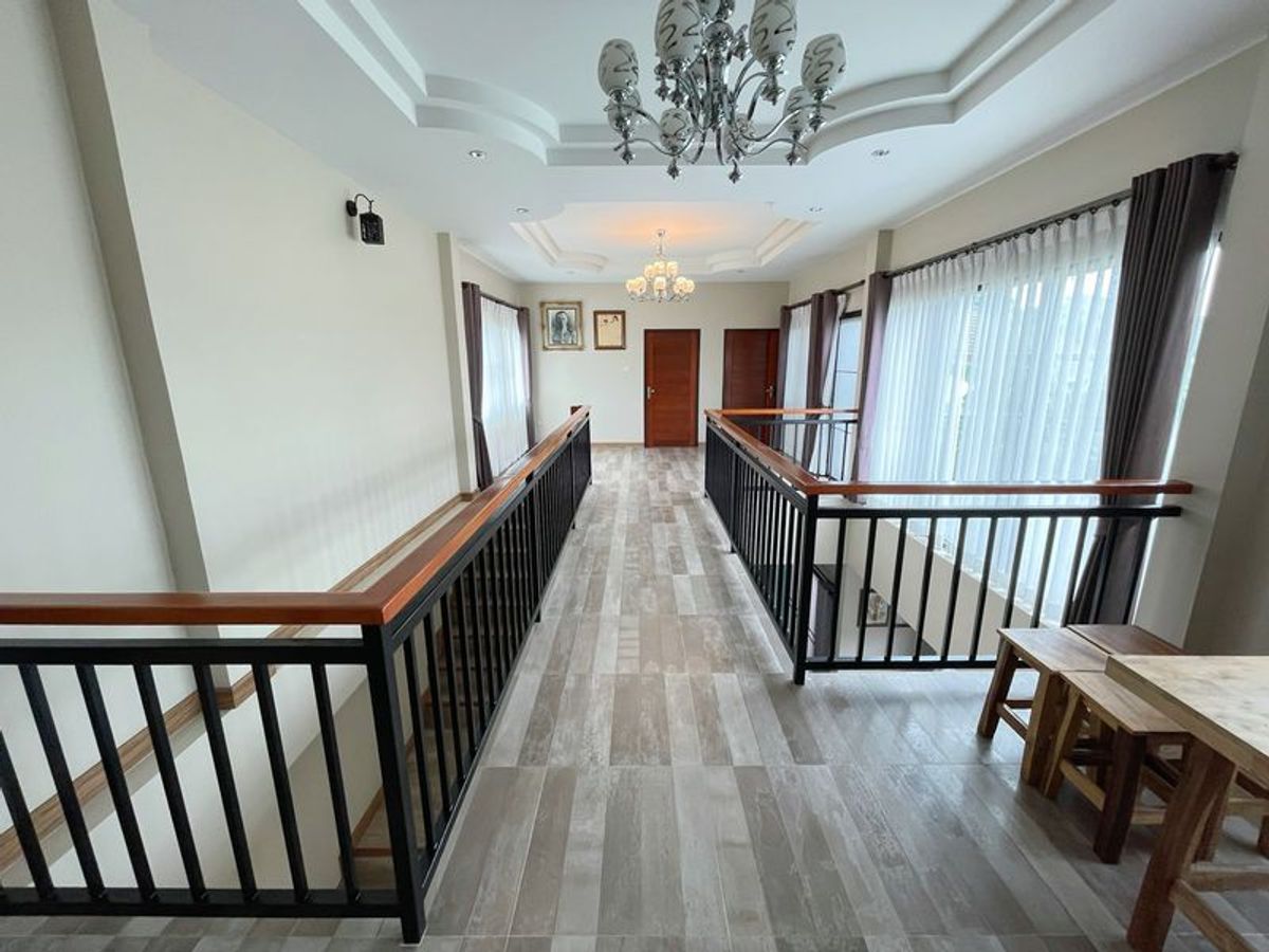 ขายบ้านวิภาวดี ดอนเมือง หลักสี่ : บ้านเดี่ยว เนื้อที่ 88 ตรางวา 5 ห้องนอน 5 ห้องน้ำ สรงประภา28 แขวงสีกัน เขตดอนเมือง กรุงเทพมหานคร