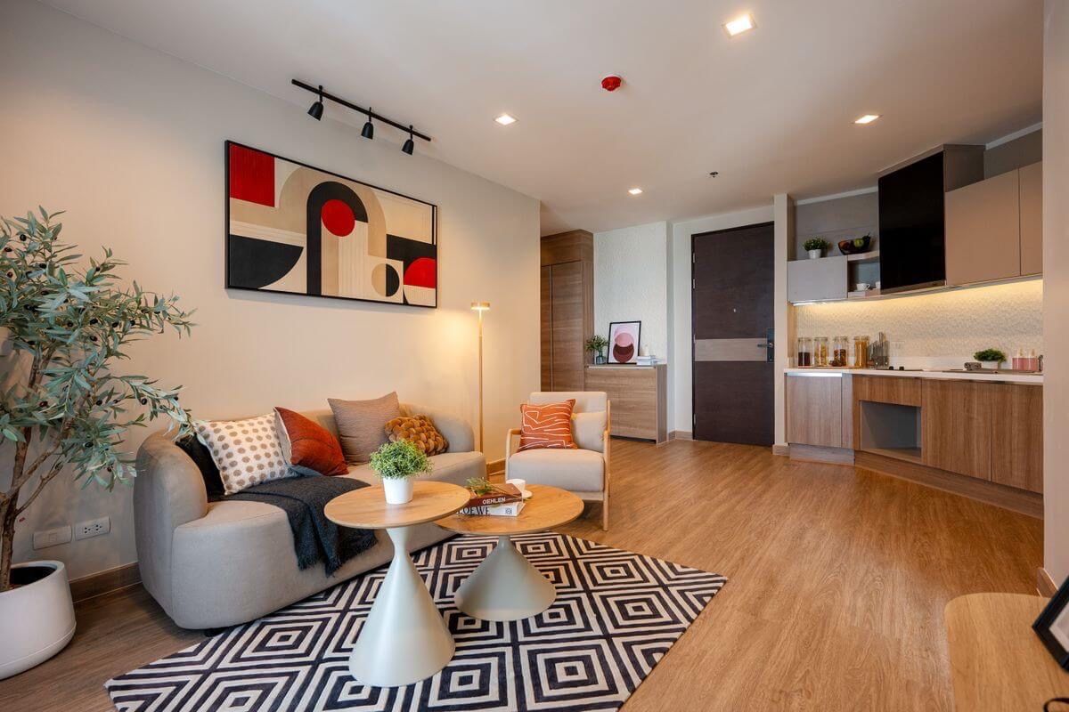 For SaleCondoSathorn, Narathiwat : 🏙️✨Rhythm Sathorn | 3 bedrooms, 2 bathrooms 85.29 sq.m., only 13.9 million rooms, beautifully decorated, watch 📲 095-9299924 (K. Benz)