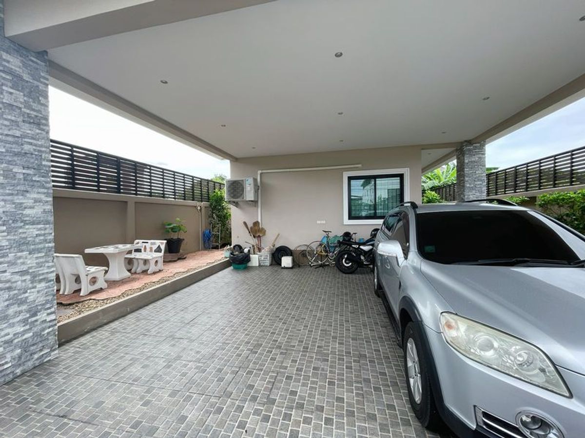 ขายบ้านวิภาวดี ดอนเมือง หลักสี่ : บ้านเดี่ยว เนื้อที่ 88 ตรางวา 5 ห้องนอน 5 ห้องน้ำ สรงประภา28 แขวงสีกัน เขตดอนเมือง กรุงเทพมหานคร