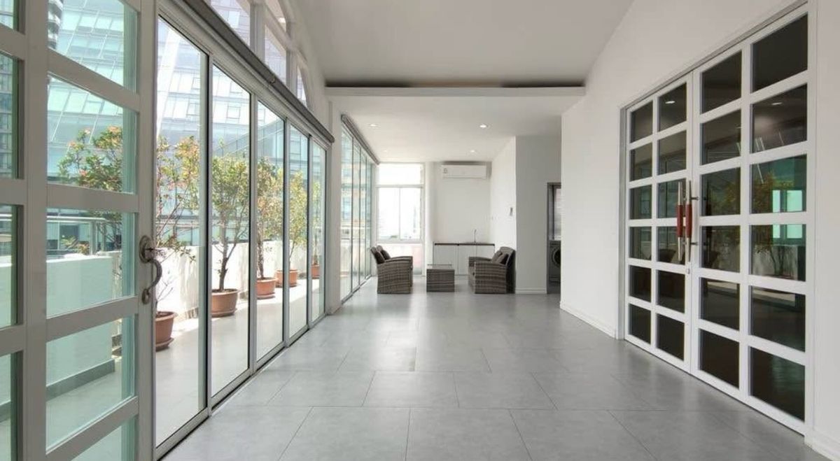 ให้เช่าคลองเตย กล้วยน้ำไท : pet friendly condo for rent
