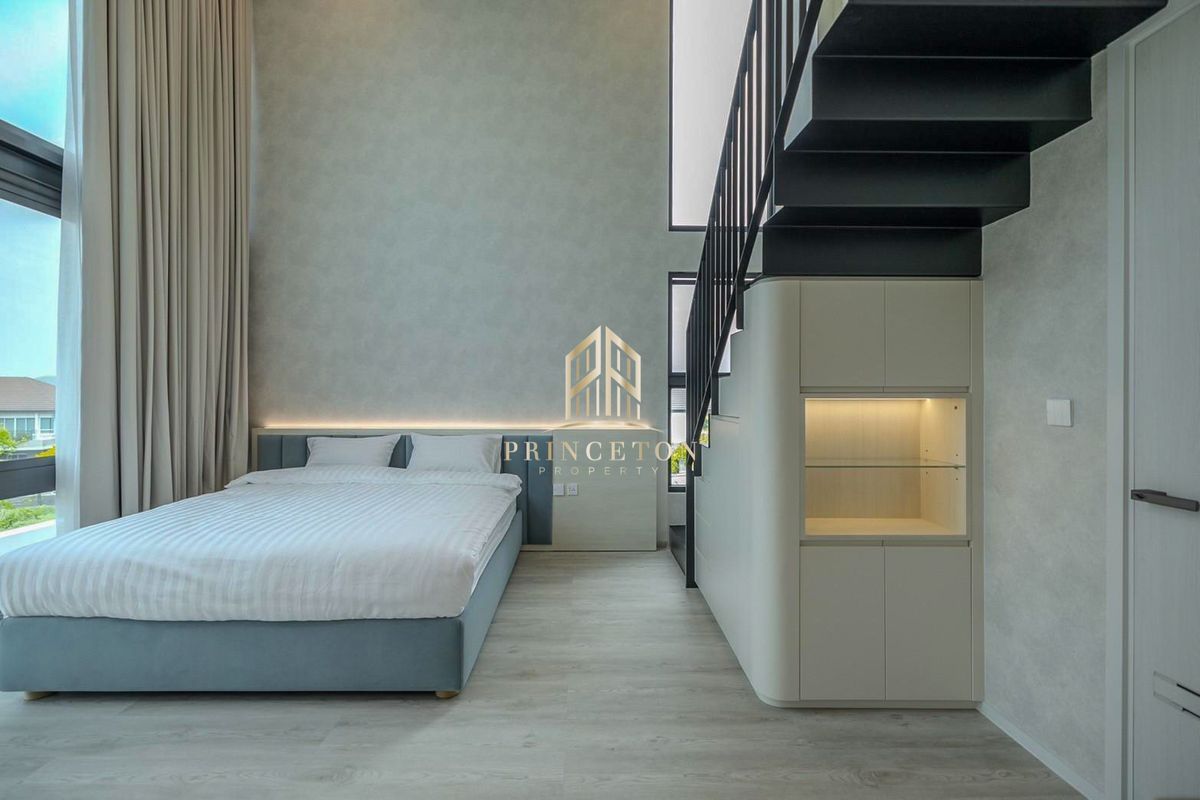 HousePattanakan, Srinakarin : Vive Krungthep Kreetha, near Wellington School 📞092-4252445