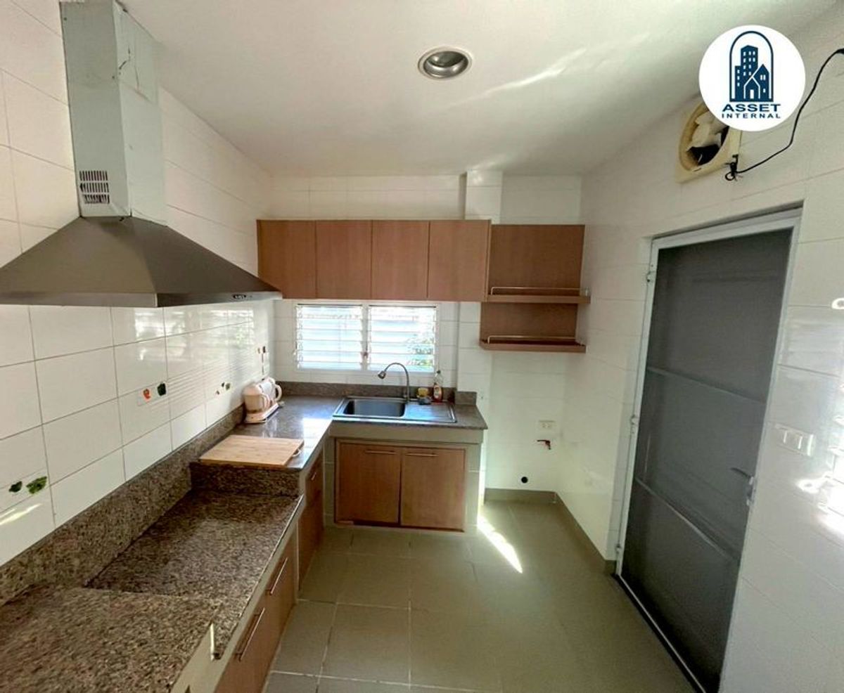 ขายบ้านเชียงใหม่ : ขายบ้านเดี่ยว 2 ชั้น ม.สีวลี สันกำแพง-เชียงใหม่ เนื้อที่ 98.4 ตร.วา 3 ห้องนอน 3 ห้องน้ำ ตกแต่งครบพร้อมอยู่ ตำบลสันกลาง อำเภอสันกำแพง จังหวัดเชียงใหม่