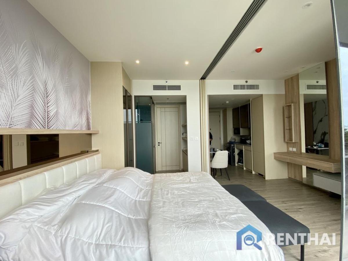 ให้เช่าคอนโดพัทยา บางแสน ชลบุรี สัตหีบ : ปล่อยเช่าคอนโด Arom Wongamat Pattaya 1 ห้องนอน 1 ห้องน้ำ วิทะเล ราคา 45,000 บาท