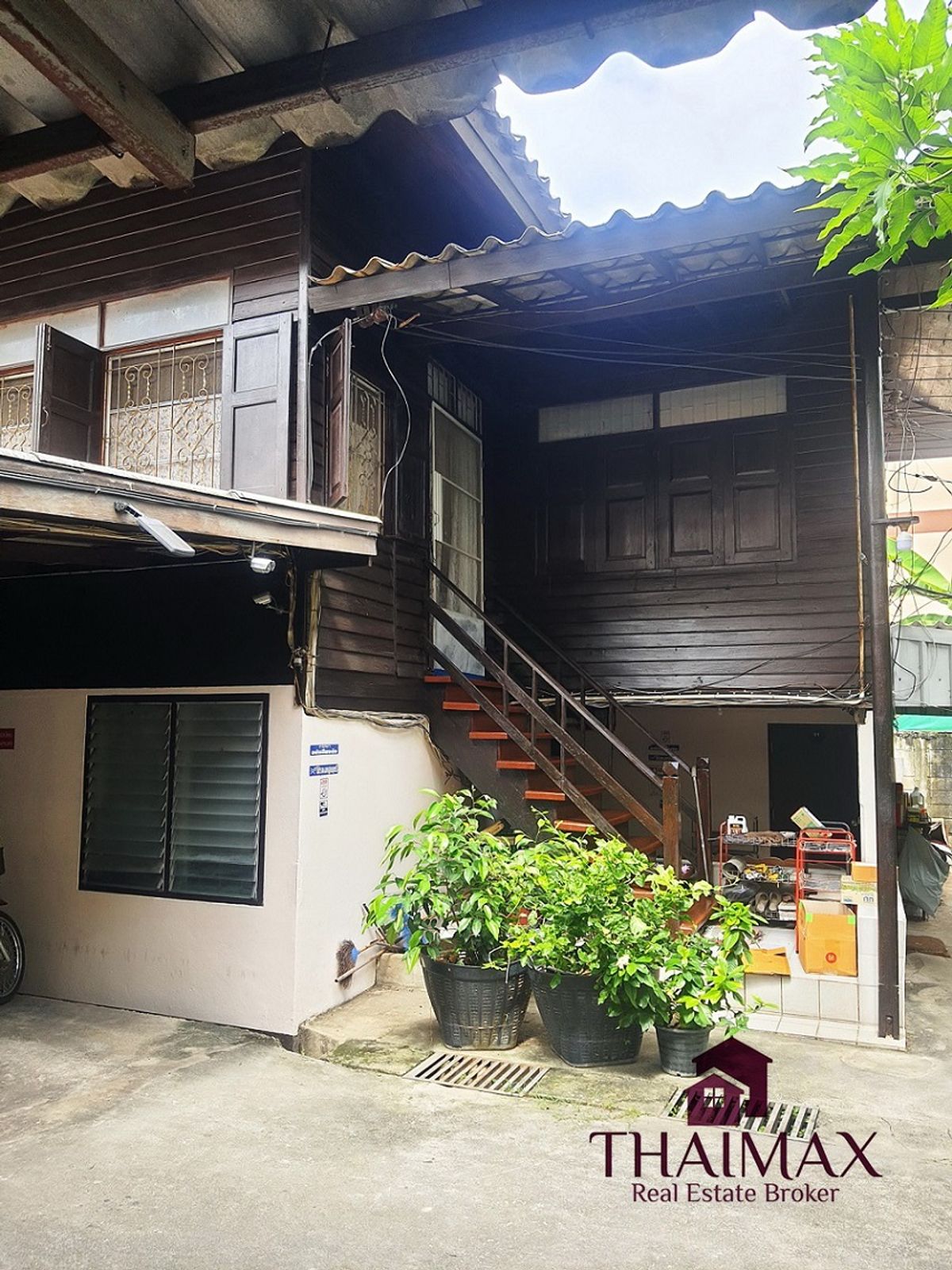 ขายที่ดินเชียงใหม่ : ขายที่ดิน236 ตรว ทำเลดีในคูเมือง เชียงใหม่