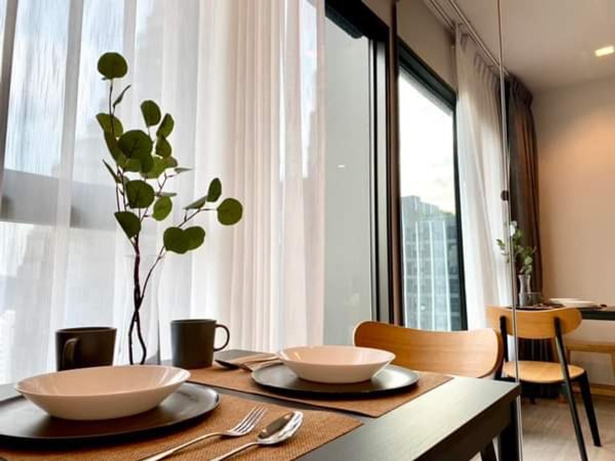 ให้เช่าคอนโดพระราม 9 เพชรบุรีตัดใหม่ RCA : 💥DL-8173💥ว่าง ให้ เช่า   ไลฟ์ อโศก - พระราม 9👉แอดไลน์ @fastcondo 