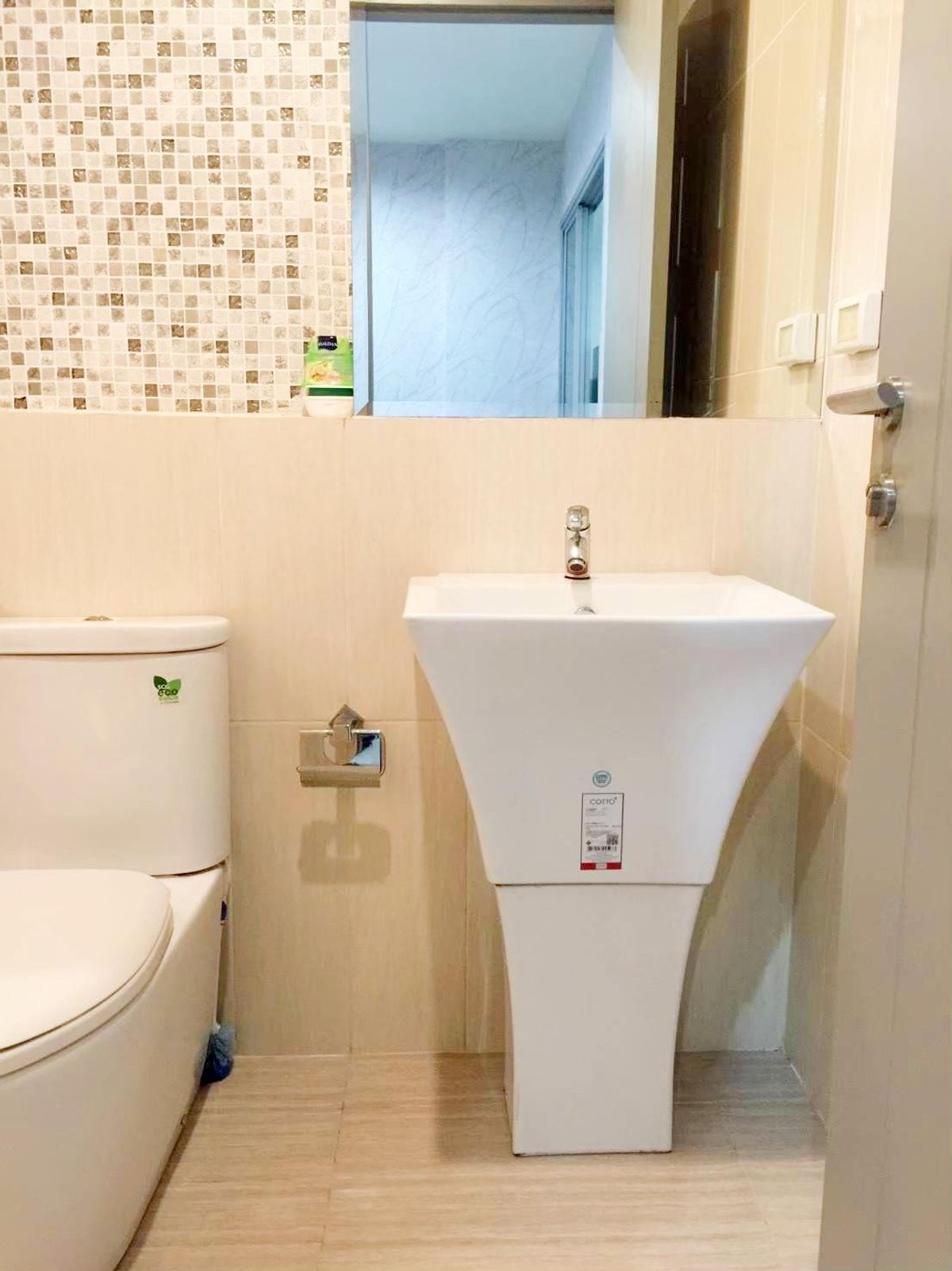 For RentCondoRatchadapisek, Huaikwang, Suttisan : For rent Life Ratchadaphisek 1 bedroom, 35th floor, size 31.57 sq m., excellent condition.