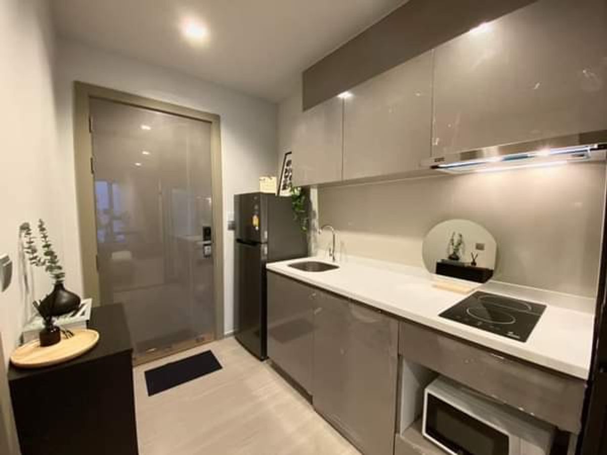 ให้เช่าคอนโดพระราม 9 เพชรบุรีตัดใหม่ RCA : 💥DL-8173💥ว่าง ให้ เช่า   ไลฟ์ อโศก - พระราม 9👉แอดไลน์ @fastcondo 