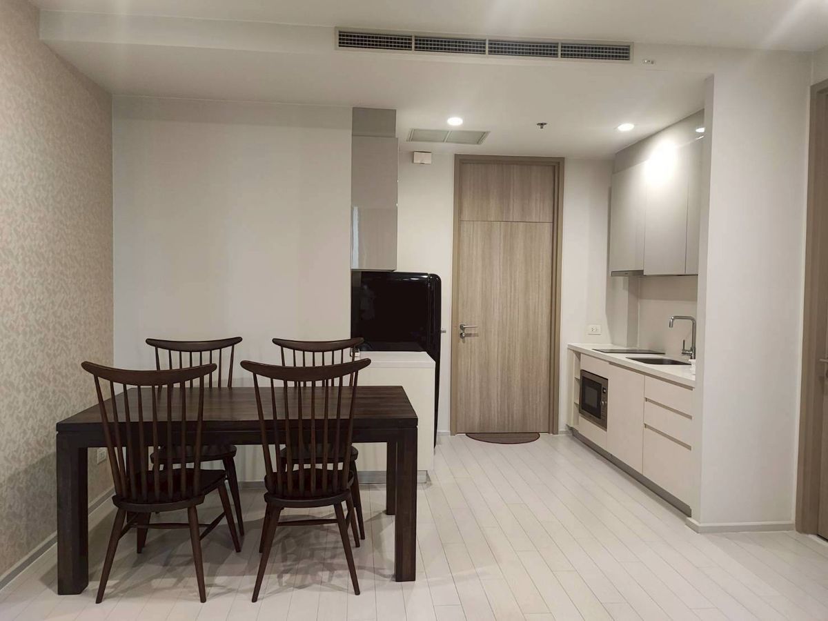ให้เช่าคอนโดวิทยุ ชิดลม หลังสวน : ● Noble Ploenchit ● | 65k | 90 sq.m | 2 Bedrooms 2 Bathroom | 086-9299929 Punny