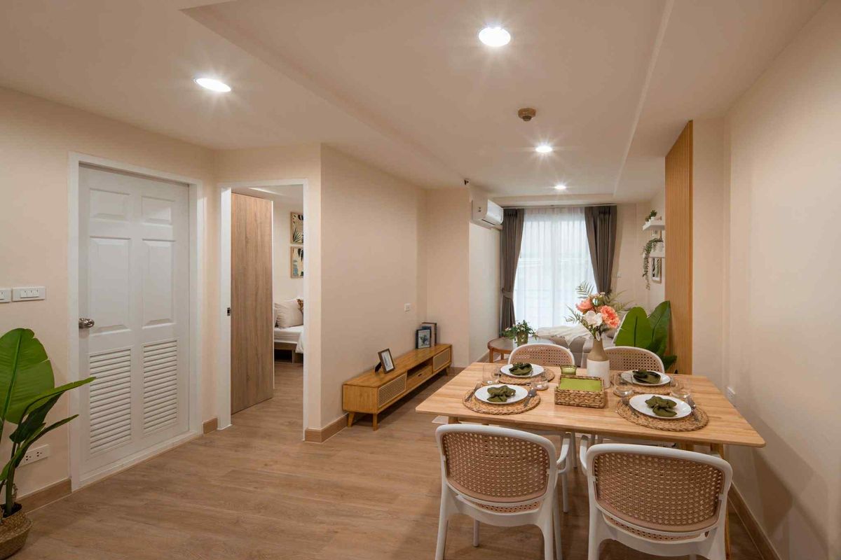 ขายคอนโดสาทร นราธิวาส : รหัสทรัพย์ Som0972 ขาย Resorta Yen-akat