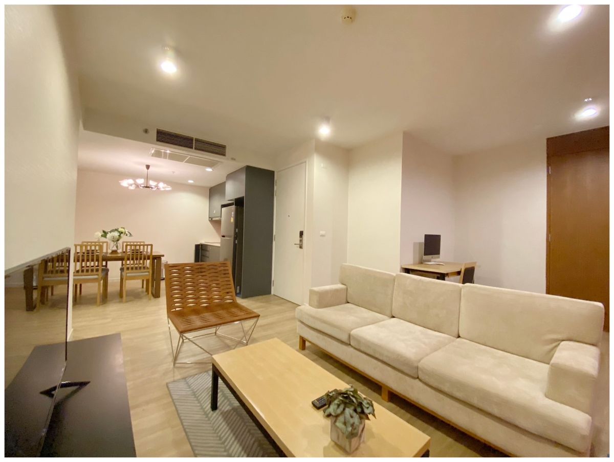 ให้เช่าคอนโดสีลม ศาลาแดง บางรัก : 2 Bedroom 1 Office  2 Parking For Rent