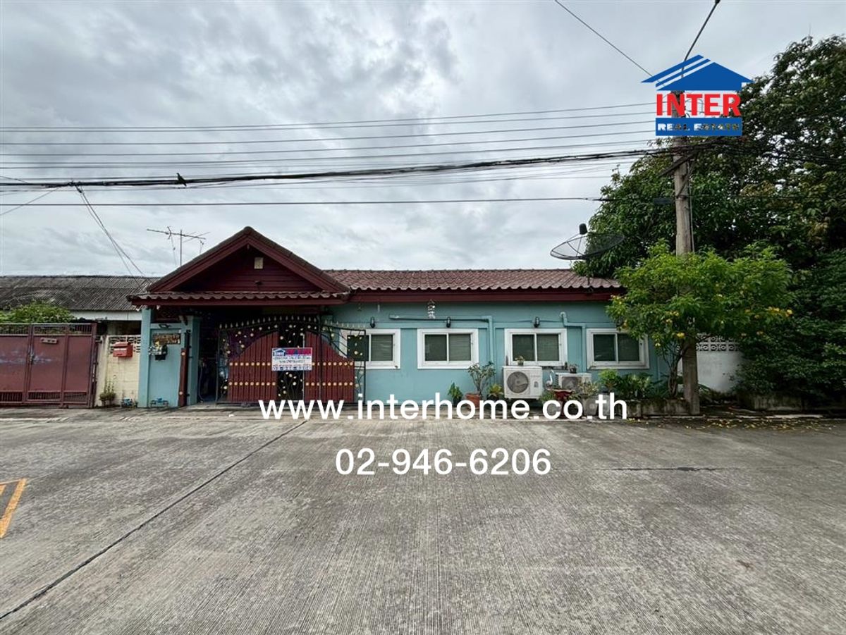 ขายบ้านวิภาวดี ดอนเมือง หลักสี่ : บ้านเดี่ยว 1 ชั้น 42 ตร.ว. ชุมชนโกสุมรวมใจ1 ซอยโกสุมรวมใจ43 ถนนสรงประภา ถนนโกสุมรวมใจ เขตดอนเมือง กรุงเทพมหานคร