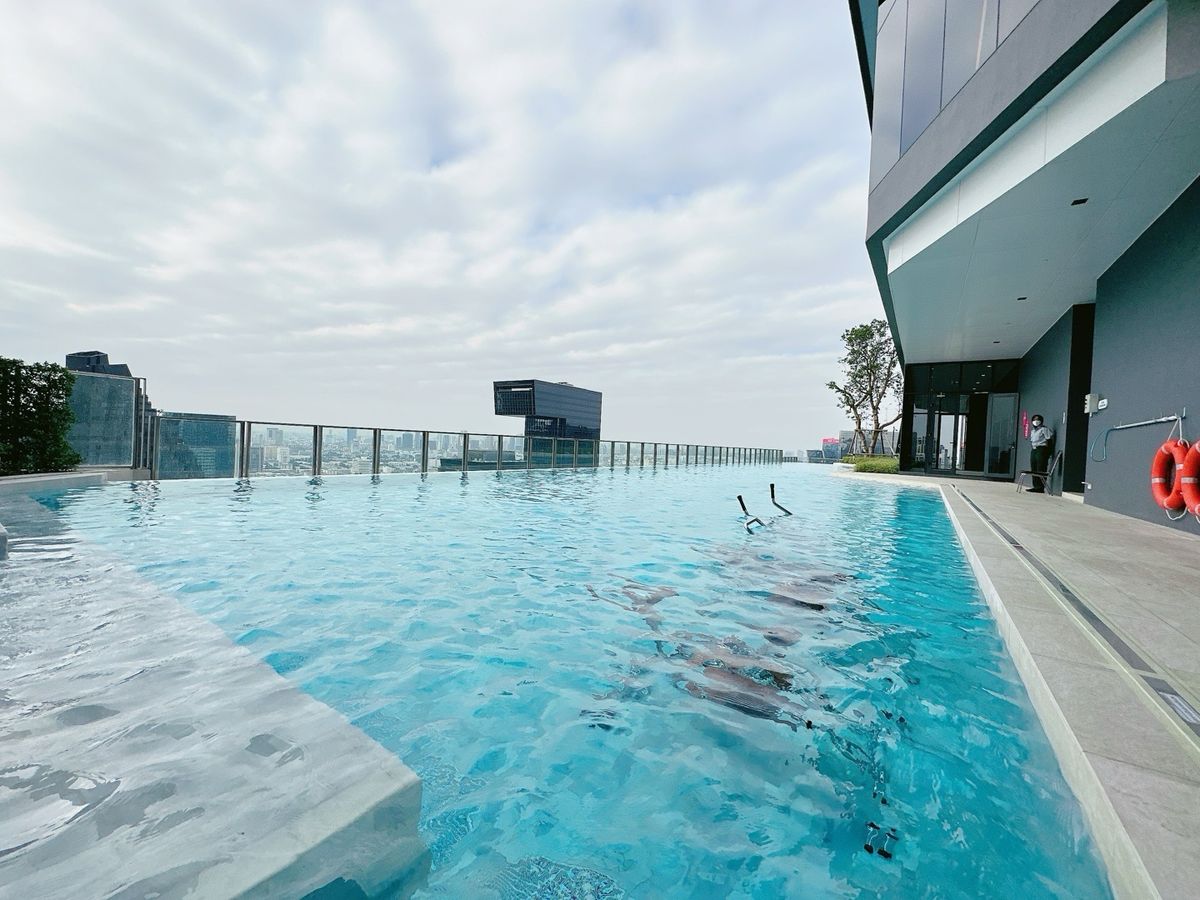 For SaleCondoRama9, Petchburi, RCA : 𝐈𝐃𝐄𝐎 𝐑𝐀𝐌𝐀𝟗 At the Central Rama 9, the new room is ready to stay for free. 𝐎 baht/installment 𝟏𝟖, 𝟎𝟎𝟎/month. Price before closing the project.