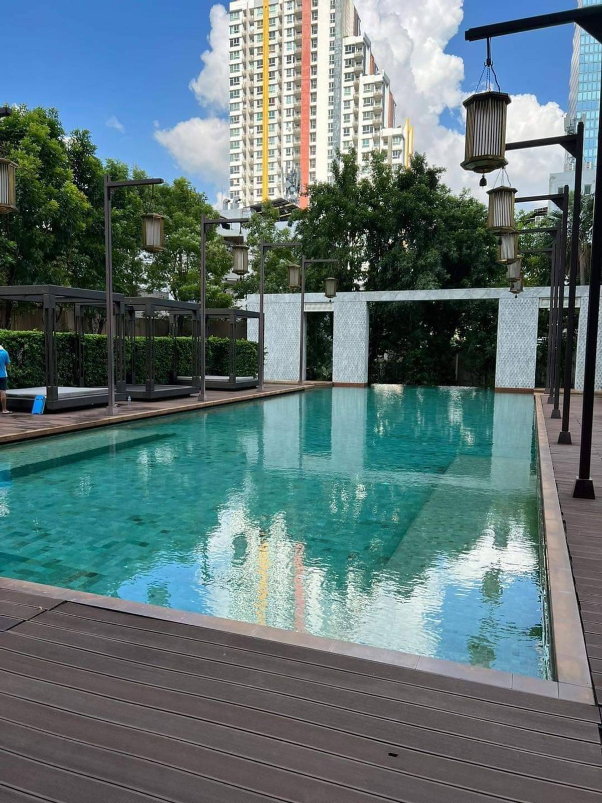 ให้เช่าคอนโดสาทร นราธิวาส : For Rent Condo The Address Sathorn fully furnished (S15-29452)