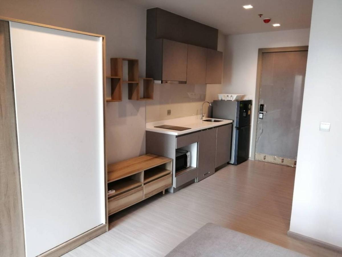 ให้เช่าคอนโดพระราม 9 เพชรบุรีตัดใหม่ RCA : 🔥ให้เช่าด่วน🔥Life Asoke Rama9 ห้องสตู เฟอรฺนิเจอร์ครบ พร้อมเข้าอยู่ ❗