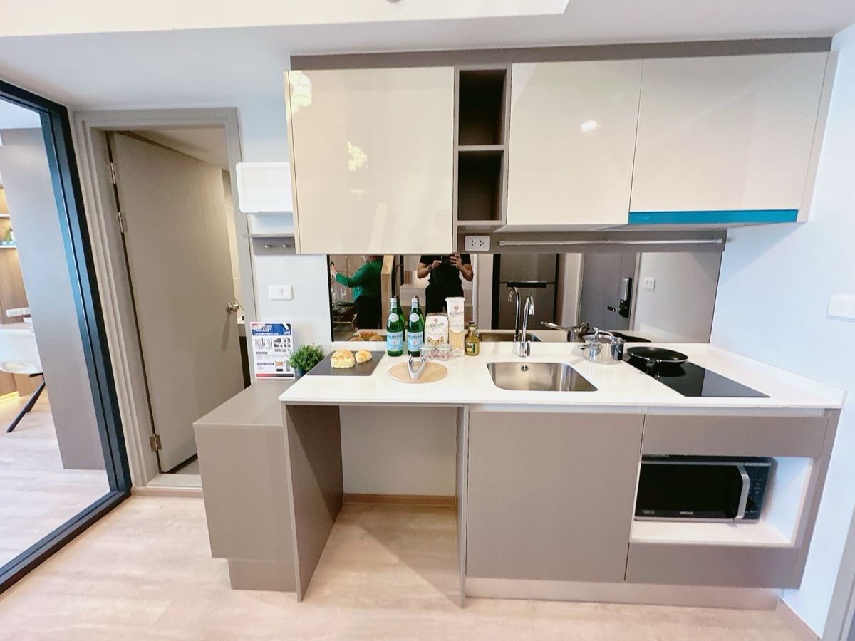 For SaleCondoRama9, Petchburi, RCA : 𝐈𝐃𝐄𝐎 𝐑𝐀𝐌𝐀𝟗 At the Central Rama 9, the new room is ready to stay for free. 𝐎 baht/installment 𝟏𝟖, 𝟎𝟎𝟎/month. Price before closing the project.