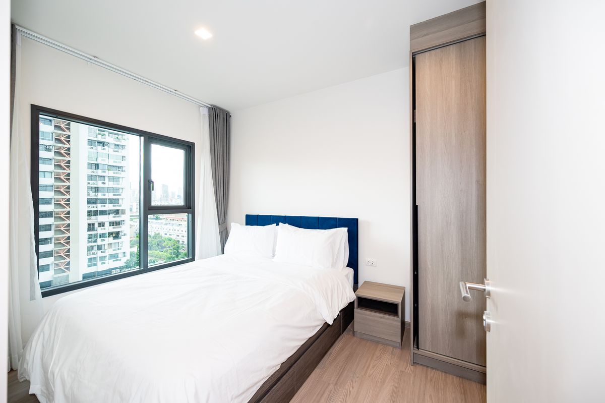 ให้เช่าคอนโดพระราม 9 เพชรบุรีตัดใหม่ RCA : 💥CC-6897💥ว่าง ให้ เช่า  เดอะ เบส เพชรบุรี - ทองหล่อ 👉แอดไลน์ @fastcondo 