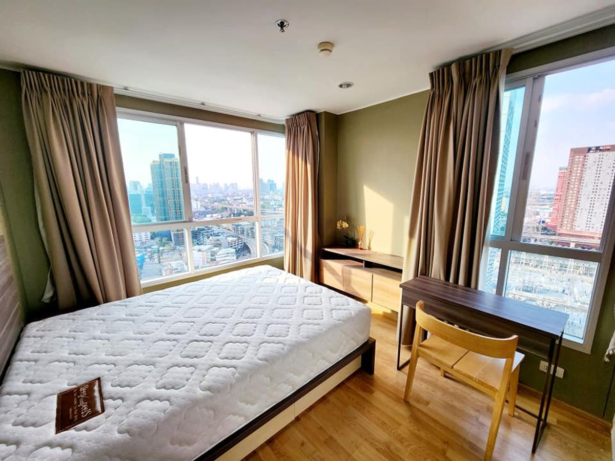ให้เช่าคอนโดพัฒนาการ ศรีนครินทร์ : ++FOR RENT++ลดพิเศษ !!! ให้เช่าคอนโด ยู ดีไลท์ เรสซิเดนซ์ พัฒนาการ-ทองหล่อ (U Delight Residence Pattanakarn-Thonglor) ห้องมุม ใกล้ Airport Link รามคำแหง ตกแต่งสวย เครื่องใช้ไฟฟ้าครบ พร้อมอยู่