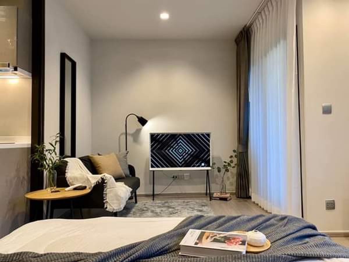 ให้เช่าคอนโดพระราม 9 เพชรบุรีตัดใหม่ RCA : 💥DL-8173💥ว่าง ให้ เช่า   ไลฟ์ อโศก - พระราม 9👉แอดไลน์ @fastcondo 