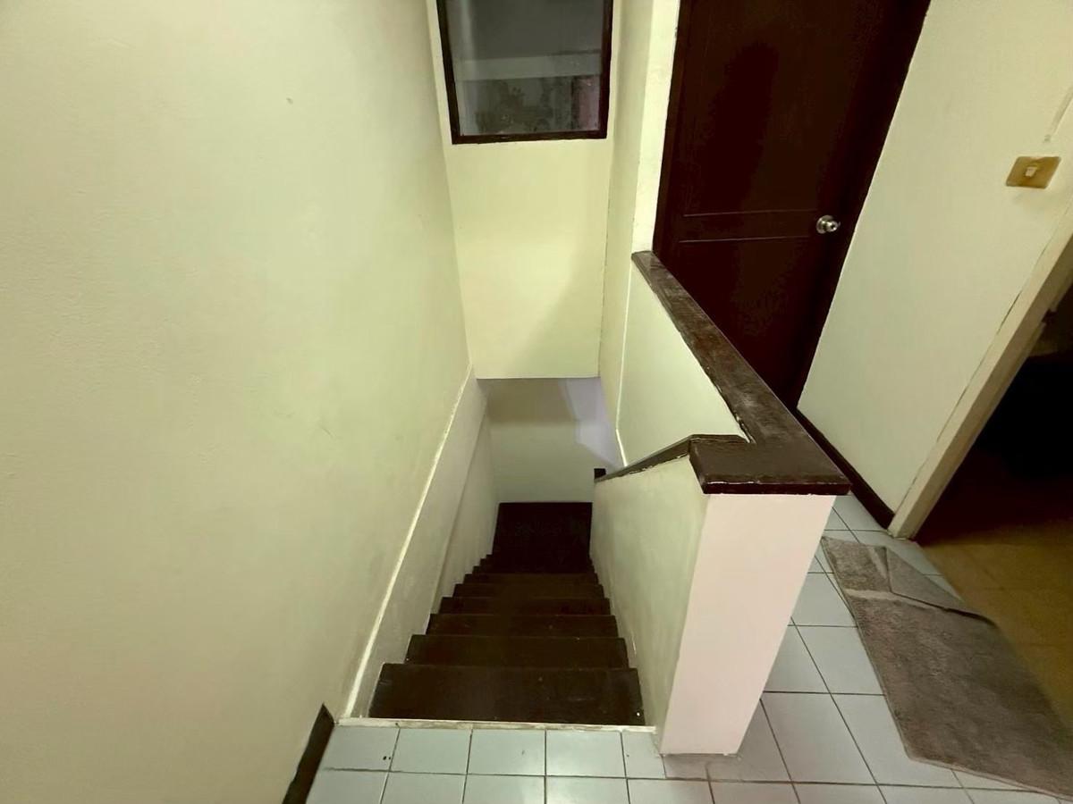 ขายทาวน์โฮมนนทบุรี บางใหญ่ บางบัวทอง : 🏠✨ ทาวน์โฮมราคาดี ทำเลน่าอยู่ เริ่มต้นชีวิตครอบครัวได้ทันที!นครทองปาร์ควิว 1 | โครงการคุณภาพ เดินทางสะดวก ทำเลชุมชนใกล้ตลาด โรงเรียน ร้านค้า และแหล่งงานในพื้นที่บางบัวทอง