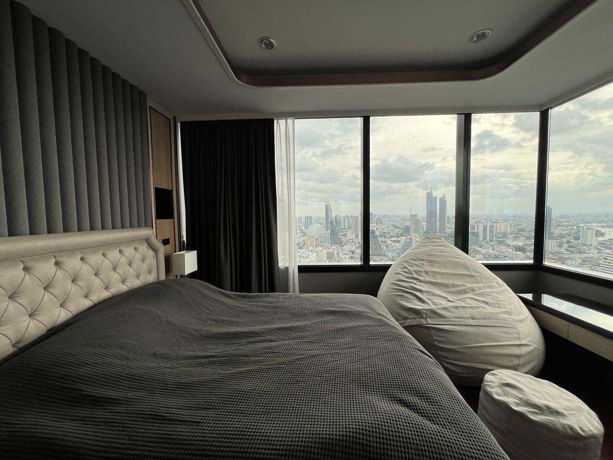 ให้เช่าคอนโดสีลม ศาลาแดง บางรัก : 🌟 M Silom Penthouse  🛏️ 3 ห้องนอน | 🚿 3 ห้องน้ำ | 📐 150 ตร.ม. โทร.0994629391 เบิร์ด
