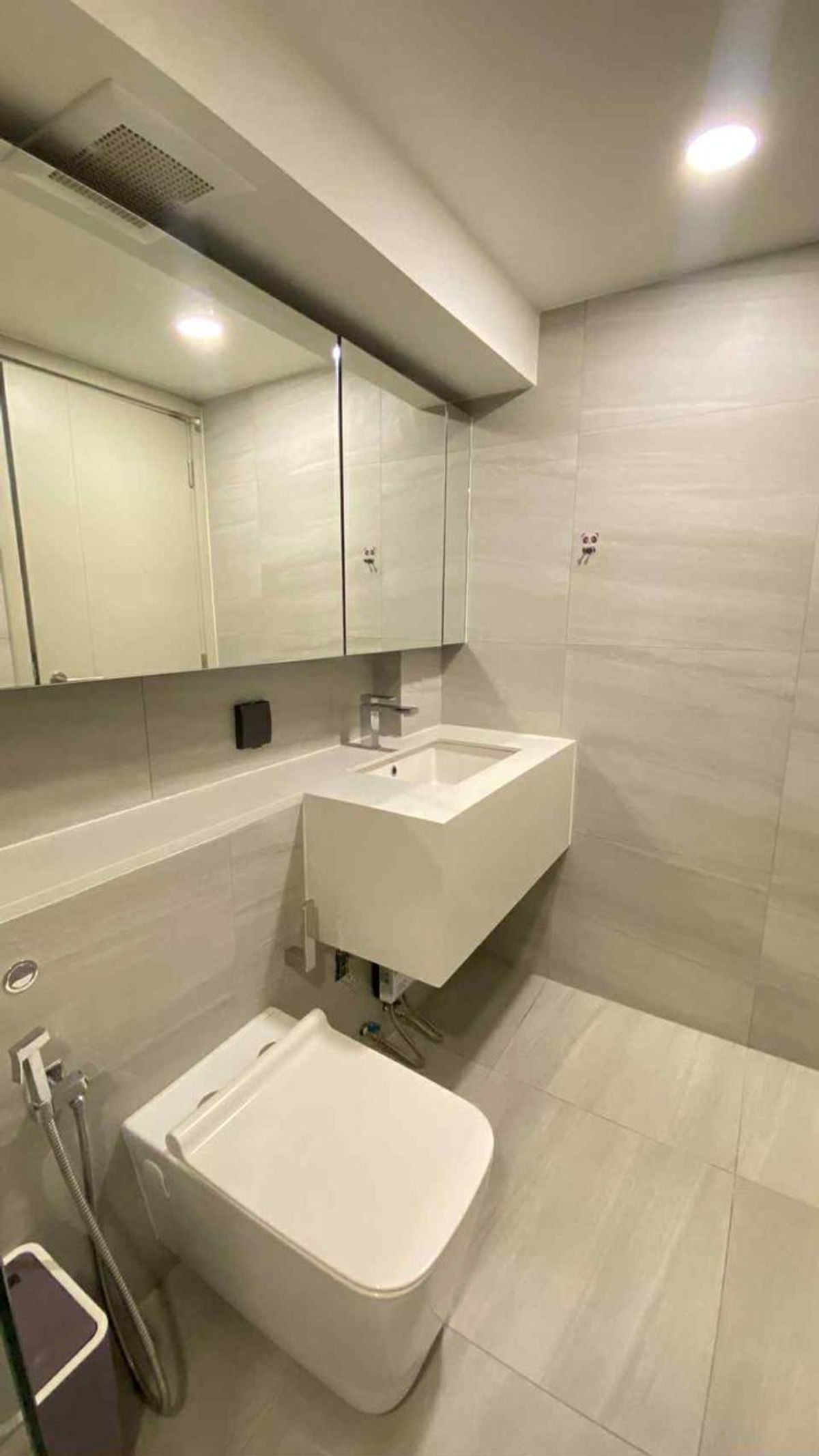 For SaleCondoSiam Paragon ,Chulalongkorn,Samyan : Park Origin Chula Samyan【𝐒𝐄𝐋𝐋 & 𝐑𝐄𝐍𝐓】🔥Room decorated in a Less is More style, simple and sophisticated🔥 Contact Line ID: @hacondo