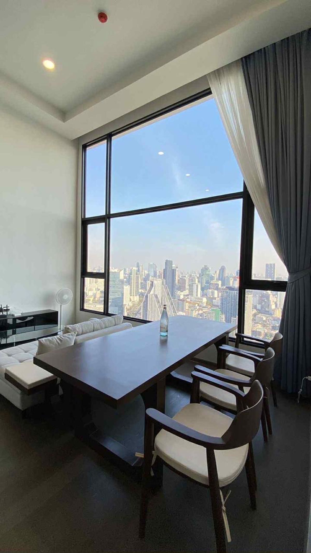 For SaleCondoSiam Paragon ,Chulalongkorn,Samyan : Park Origin Chula Samyan【𝐒𝐄𝐋𝐋 & 𝐑𝐄𝐍𝐓】🔥Room decorated in a Less is More style, simple and sophisticated🔥 Contact Line ID: @hacondo