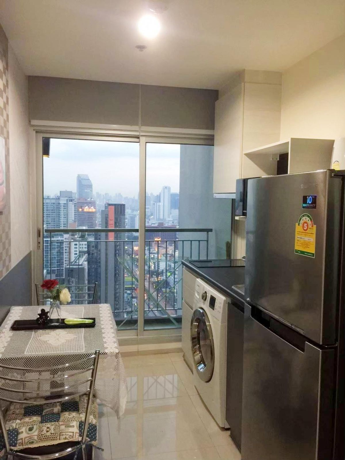 For RentCondoRatchadapisek, Huaikwang, Suttisan : For rent Life Ratchadaphisek 1 bedroom, 35th floor, size 31.57 sq m., excellent condition.