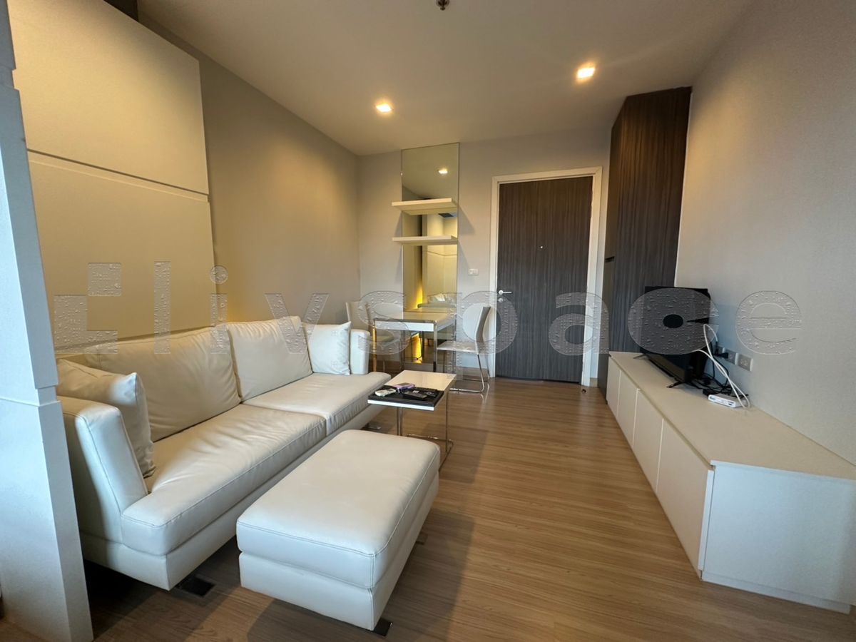 ให้เช่าคอนโดวงเวียนใหญ่ เจริญนคร : [L250708017] สำหรับเช่า Urbano Absolute Sathorn - Taksin | STUDIO | ขนาด 30 ตร.ม. | ราคาพิเศษ | พร้อมเข้าอยู่