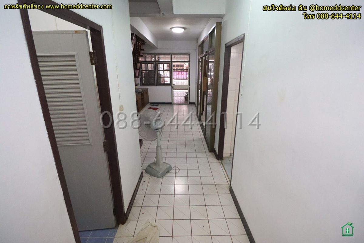 ขายทาวน์โฮมรามคำแหง หัวหมาก : ขายทาวน์เฮ้าส์ 2 ชั้น รามคำแหง 24 แยก 8 หัวหมาก บางกะปิ ใกล้ ม.ราม ม.เอแบค เดอะไนน์พระราม 9 เดอะมอลล์ราม ออกพระราม 9 ศรีนครินทร์ ได้  