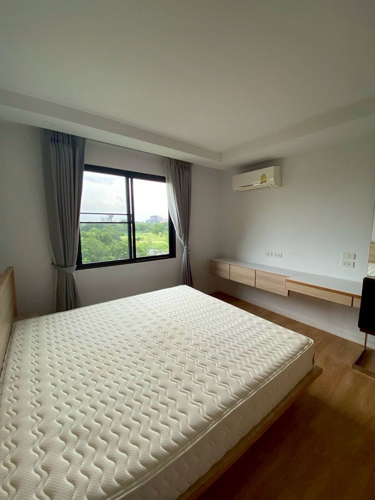 ให้เช่าคอนโดพุทธมณฑล ศาลายา : 🏡 ให้เช่า V Condo Salaya ✨ ห้องใหญ่ ระเบียงวิวสนามกอล์ฟ ✅️ พร้อมเข้าอยู่