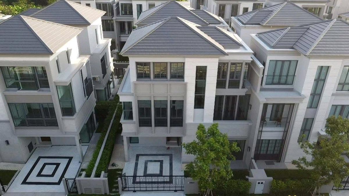 For RentHousePattanakan, Srinakarin : 🔥🔥House for RENT THE SRINNE SRINAKARIN - Bangna🔥🔥 Nearby Mega Bangna