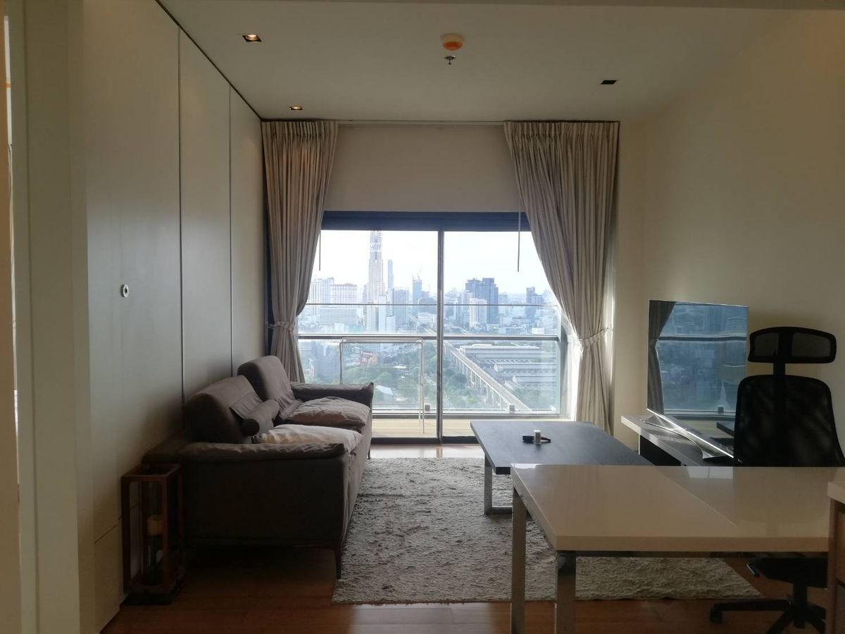 For RentCondoRama9, Petchburi, RCA : 🔥**Available 18 July 2025 🔥 ( ***but can view room now***) ❌️no co-Agent ❌️ no pet allowed ❌️___ Condo Circle Living Prototype_MRT : Petchaburi 700 m. 