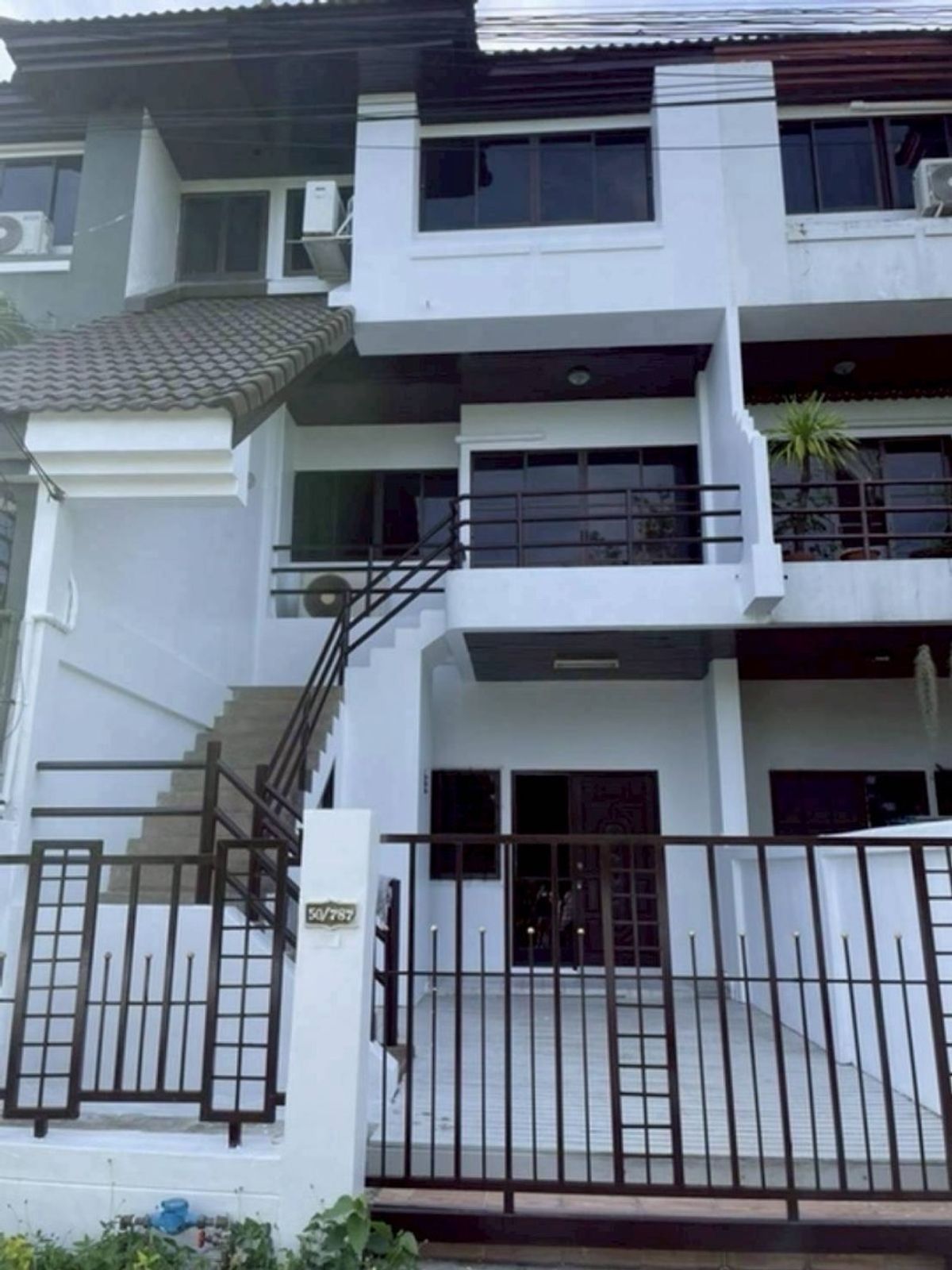 For RentTownhomeSukhumvit, Asoke, Thonglor : Townhouse for rent Sukhumvit 105 Soi Lasalle 37  🎊🎊💰